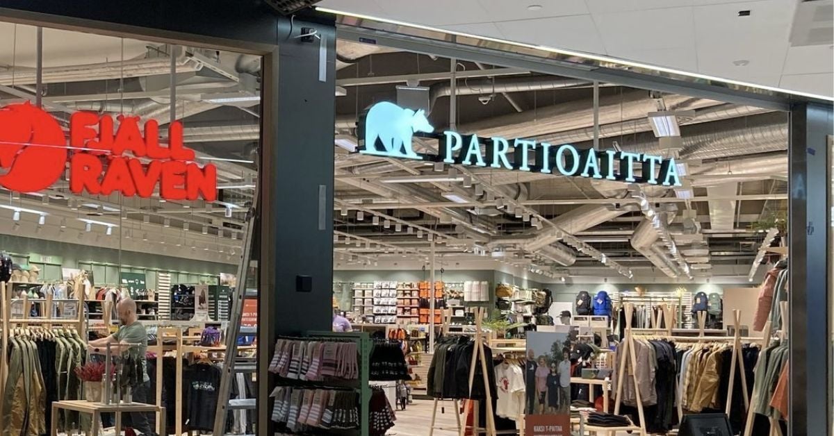 Partioaitta x Quinyx (1)-1