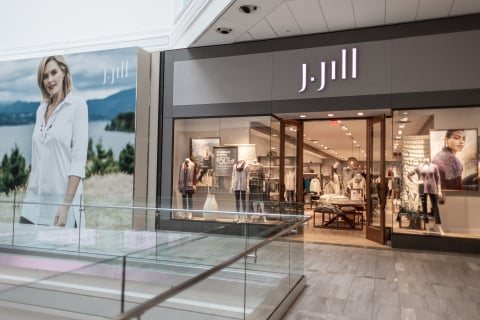J.Jill_Copley_Place_Storefront