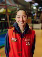 DE-rabatzz-video-case-portrait-image-Ema