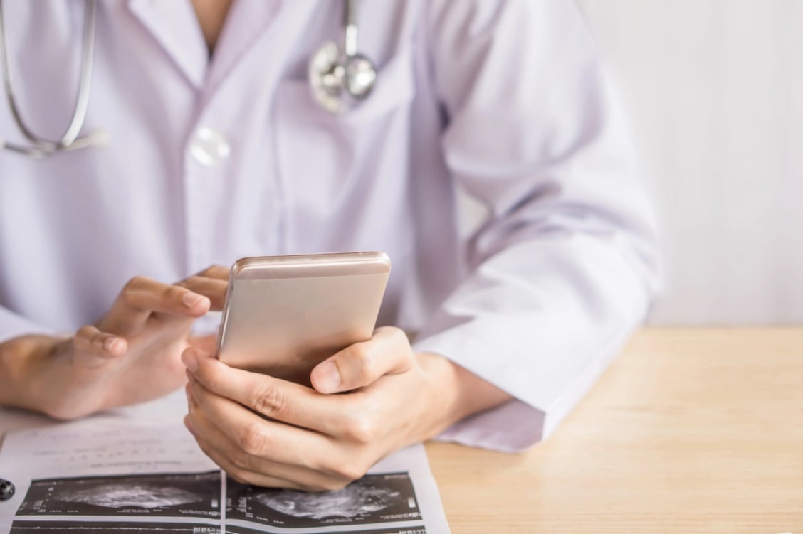 <span id="hs_cos_wrapper_name" class="hs_cos_wrapper hs_cos_wrapper_meta_field hs_cos_wrapper_type_text" style="" data-hs-cos-general-type="meta_field" data-hs-cos-type="text" >Doctor Care Anywhere hat sich für Quinyx Workforce Management entschieden</span>