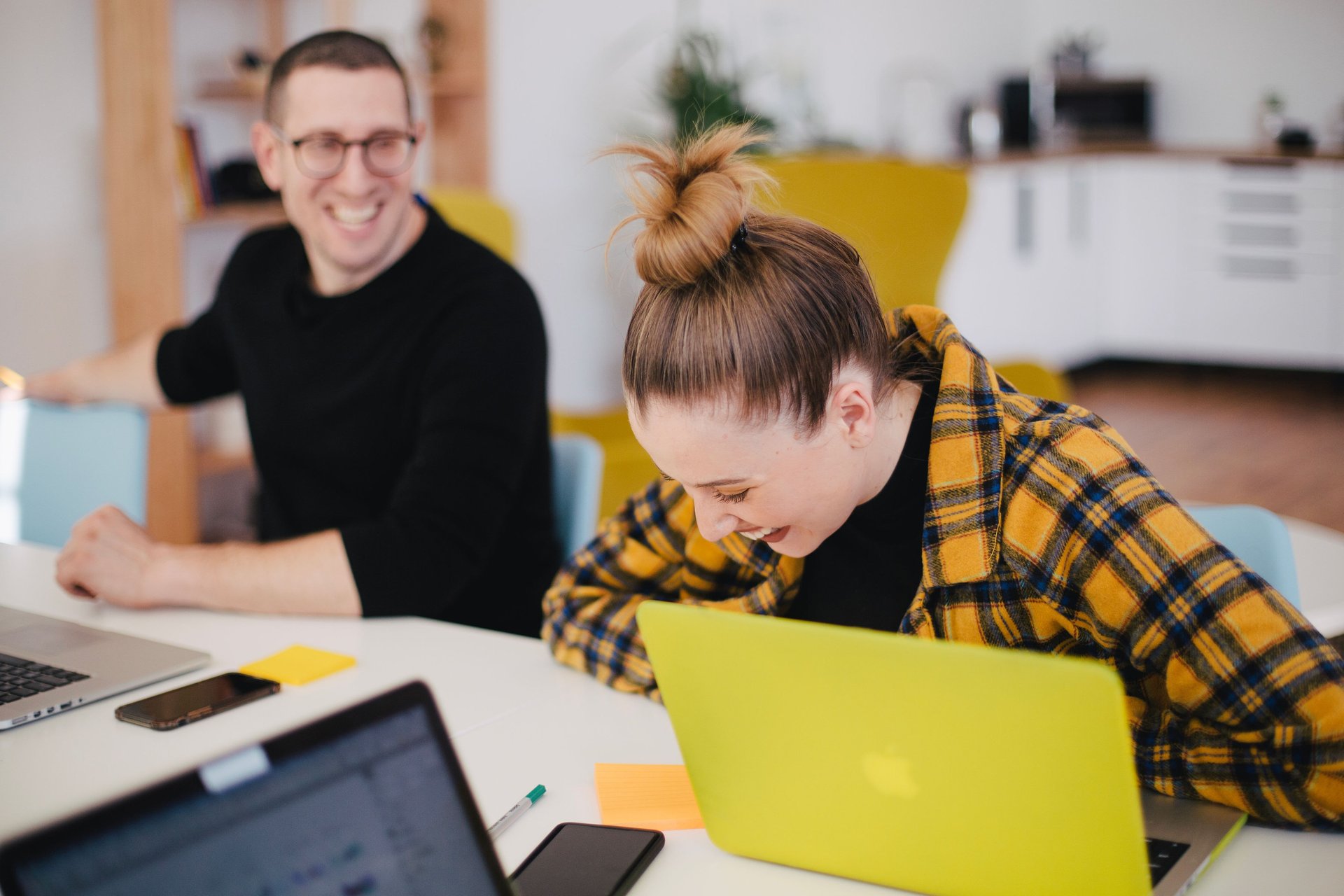 <span id="hs_cos_wrapper_name" class="hs_cos_wrapper hs_cos_wrapper_meta_field hs_cos_wrapper_type_text" style="" data-hs-cos-general-type="meta_field" data-hs-cos-type="text" >Was sind die besten Möglichkeiten, Personalkosten zu senken?</span>