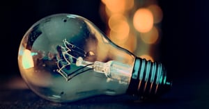 light-bulb-3535435_1280